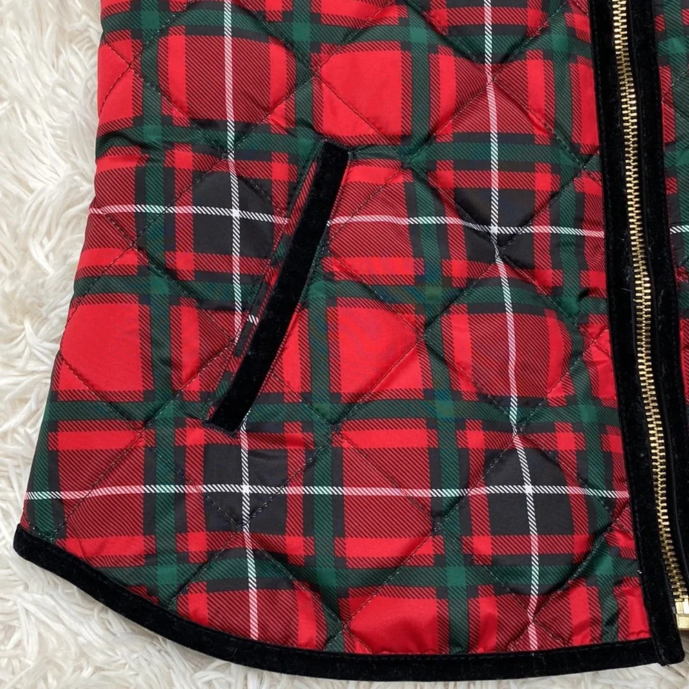 🎉2X HP🎉 Old Navy Plaid Quilted Vest 💗 Red Green White & Black - Picture 9 of 14